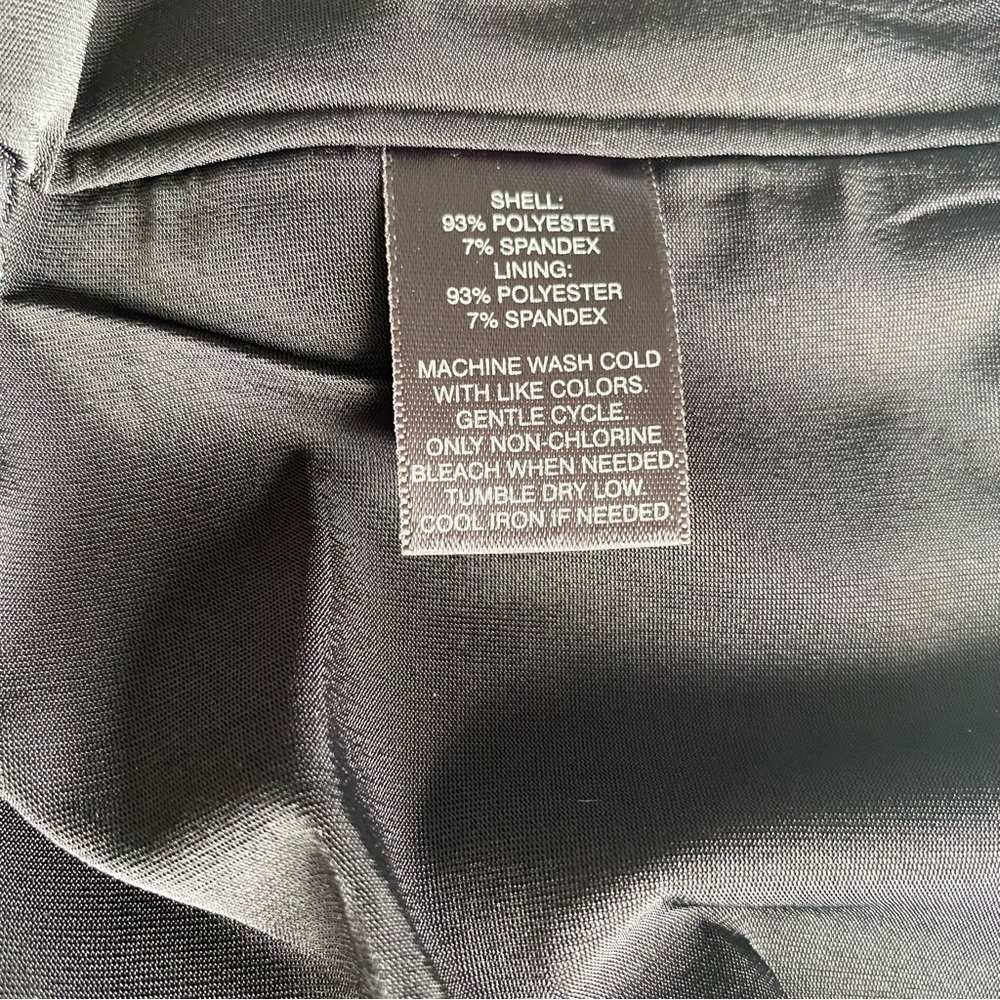 WHITE HOUSE/BLACK MARKET Sleeveless Top Lightweight Black Womens Size M - Picture 11 of 11
